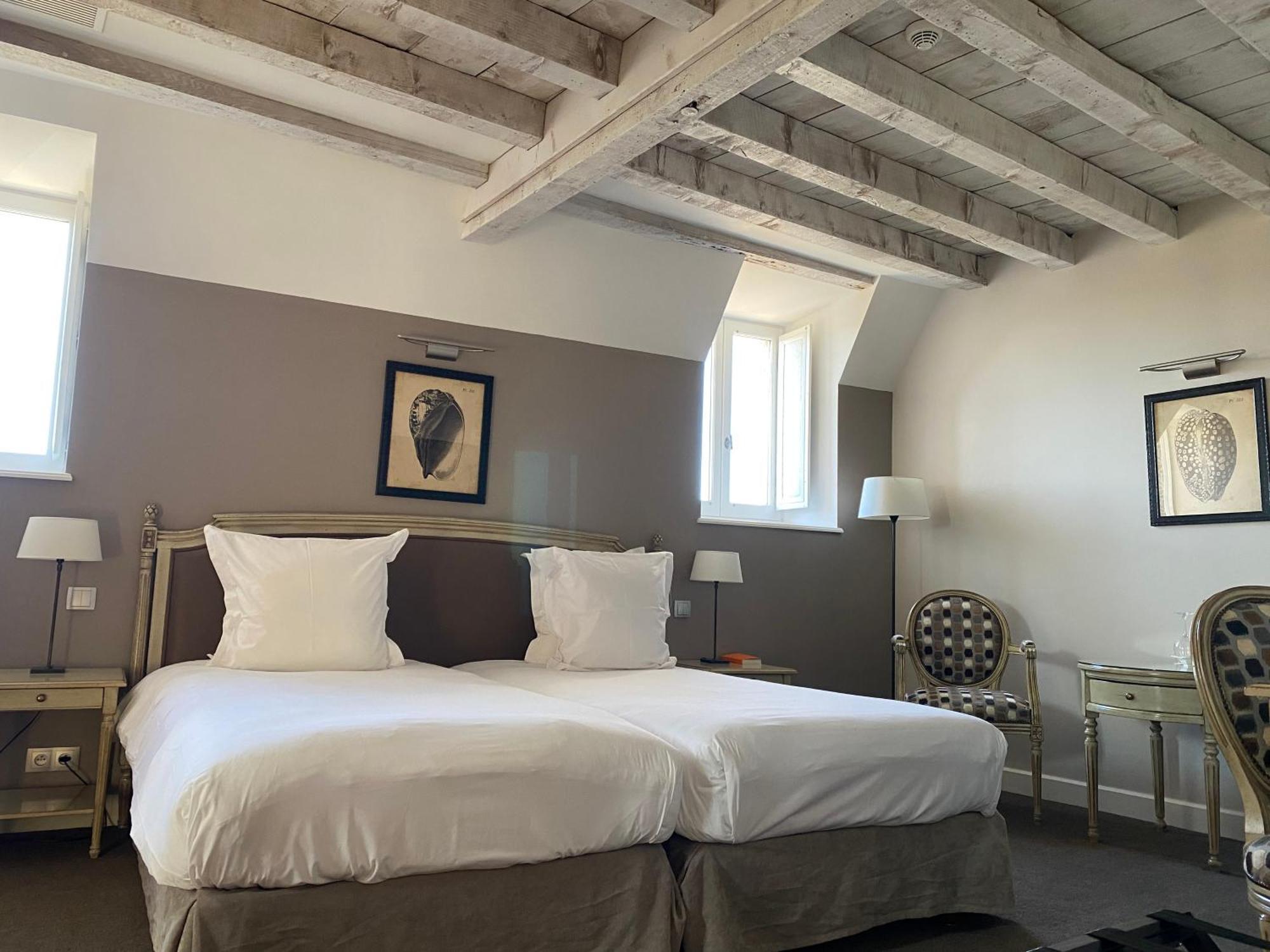 Chateau Sainte Sabine Luaran gambar