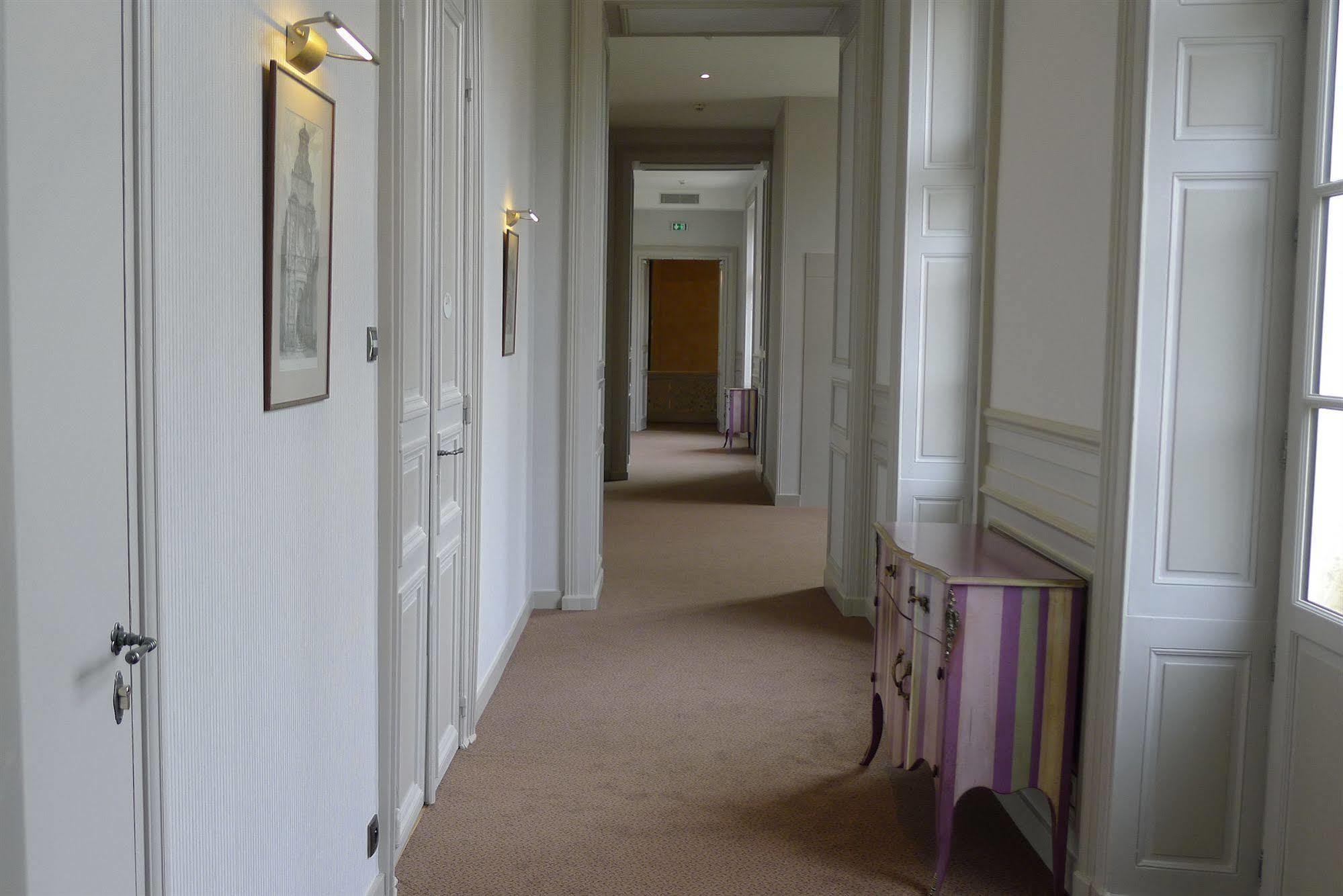 Chateau Sainte Sabine Luaran gambar